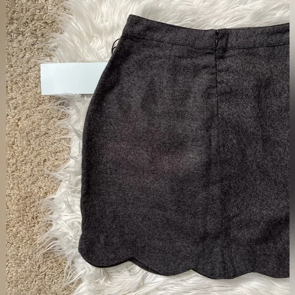 {HYFVE} Scallop Hem Mini Skirt with Pockets in Grey - Women's Medium - NWT - Picture 7 of 12